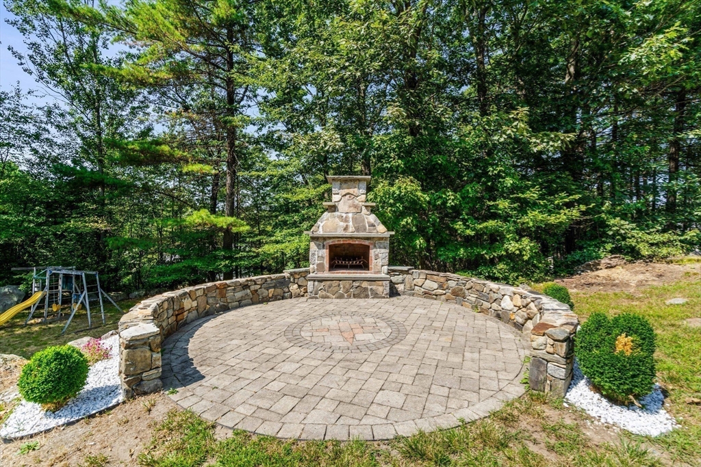 28 Graniteville Rd