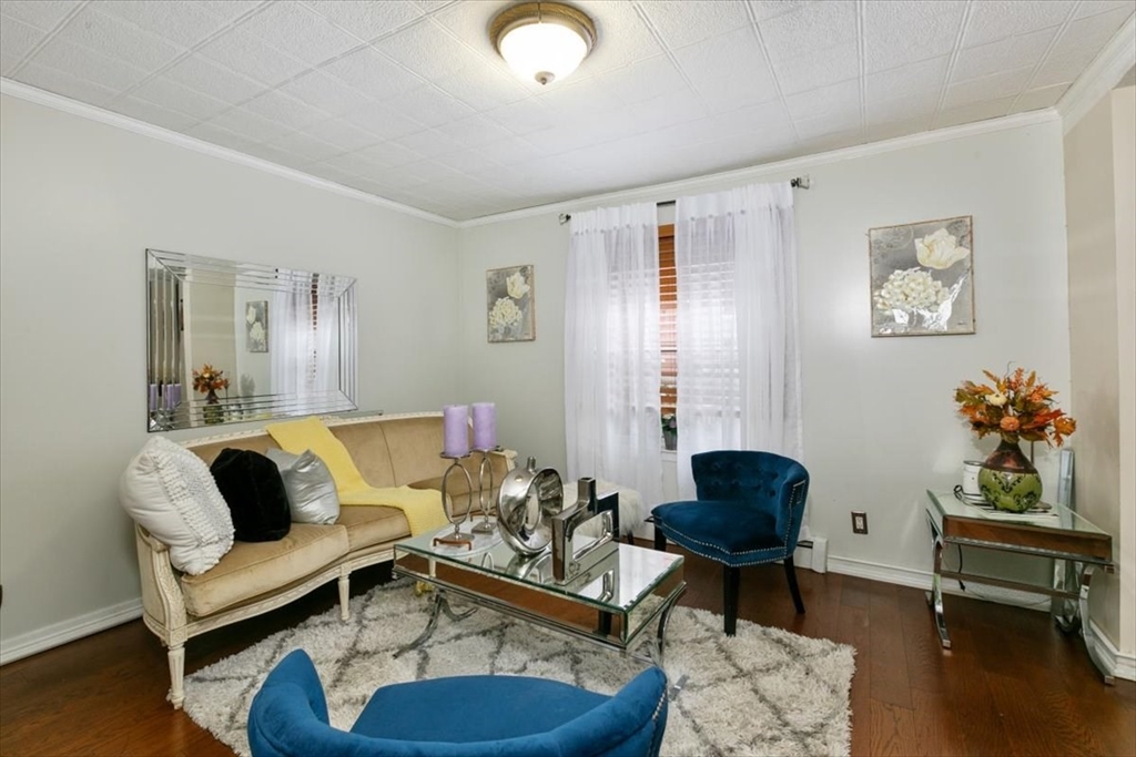 5 Pearl Ct