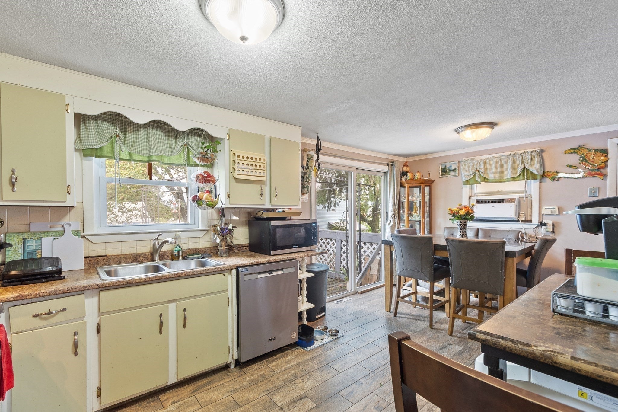 53 Cook St, Lynn, MA, 53 Cook St, Lynn, MA Photo #8