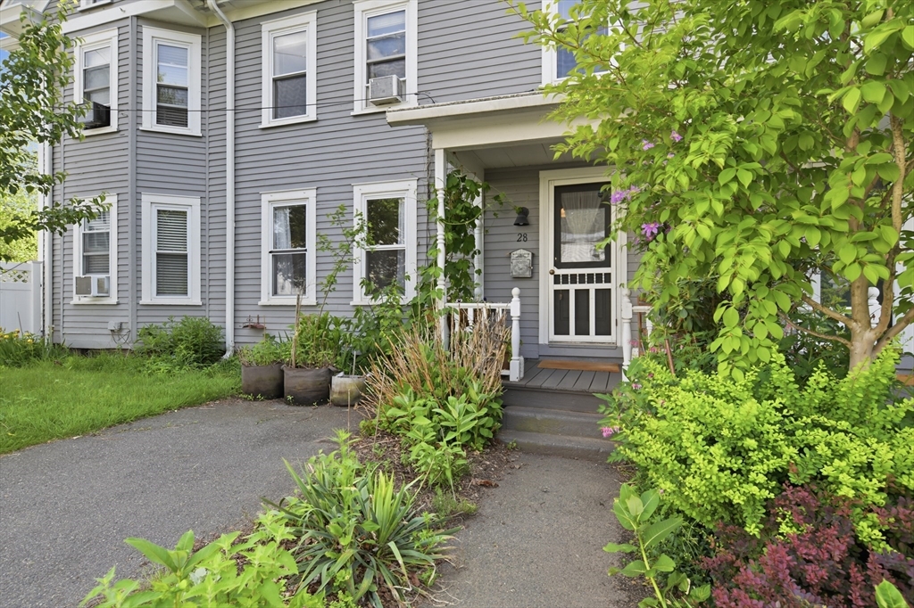 28 Winter St 28