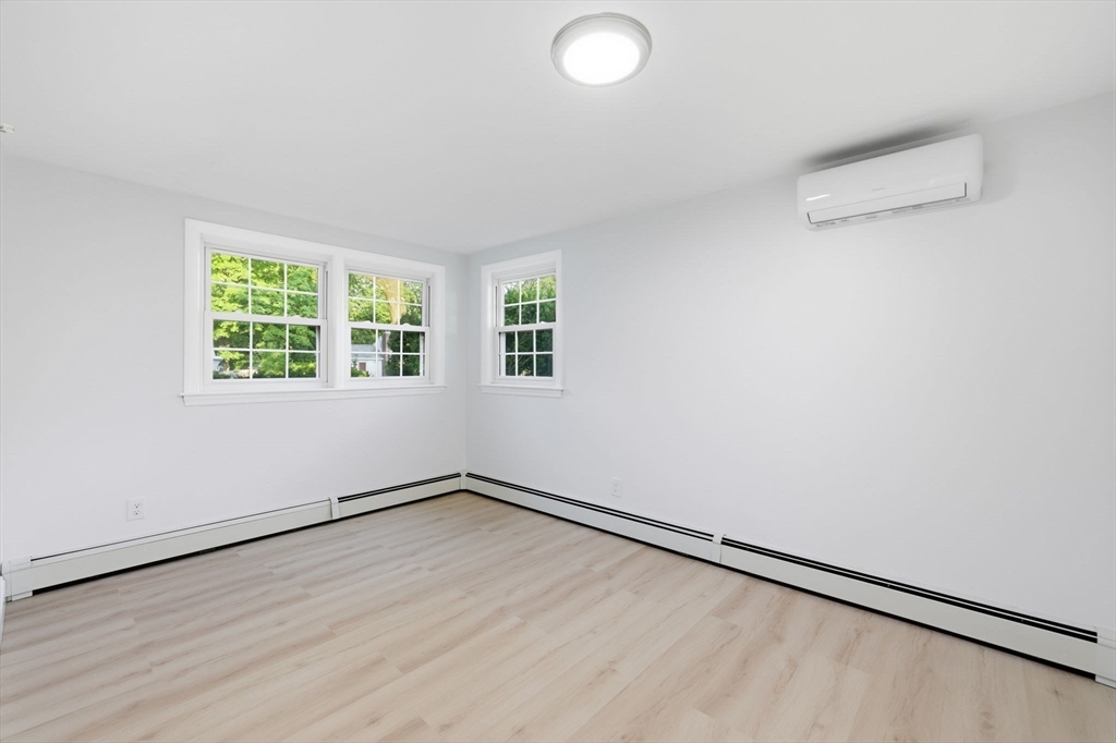 4 Lawrence Rd, Wayland, MA Photo #17