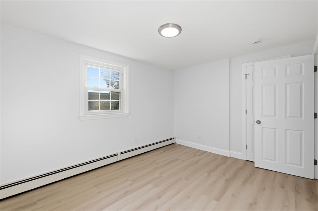 4 Lawrence Rd, Wayland, MA Photo #12