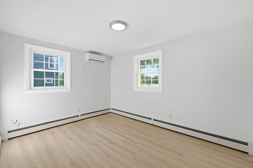 4 Lawrence Rd, Wayland, MA Photo #14