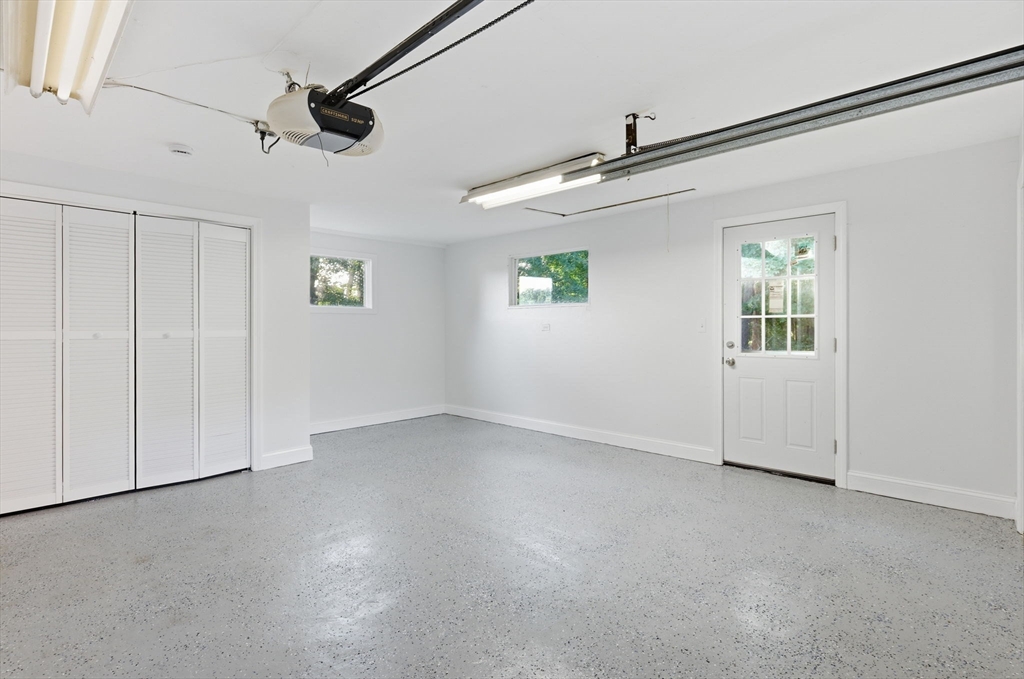 4 Lawrence Rd, Wayland, MA Photo #22