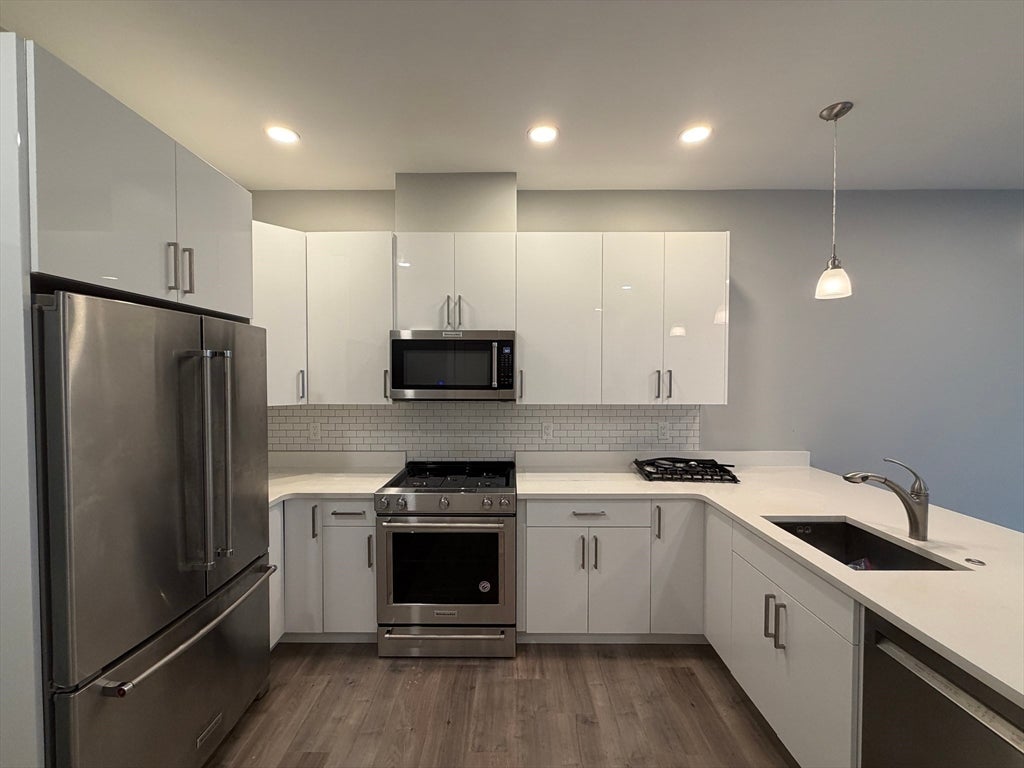 610 Rutherford Ave #306, Boston, MA, 610 Rutherford Ave #306, Boston, MA Photo #2