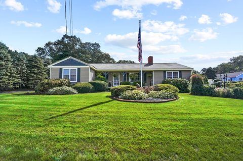 26 Marychris Drive Hudson MA 01749
