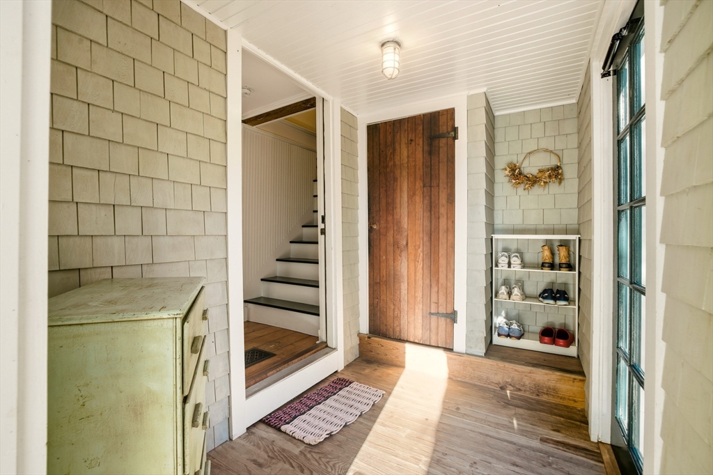 8 Wood St