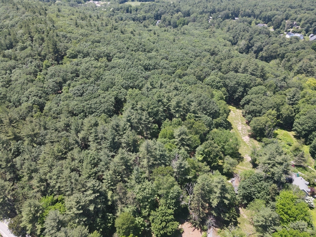87 Ayer Rd