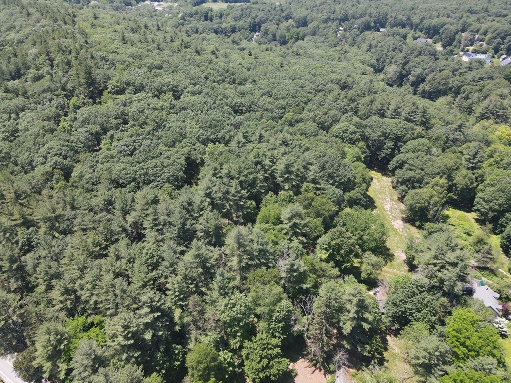 87 Ayer Rd