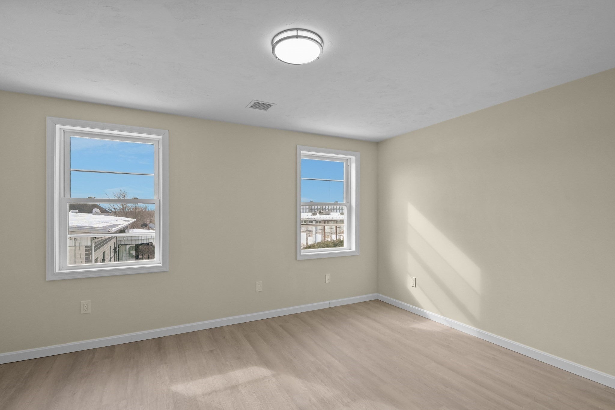 25 Lebanon St #D, Fall River, MA Photo #13