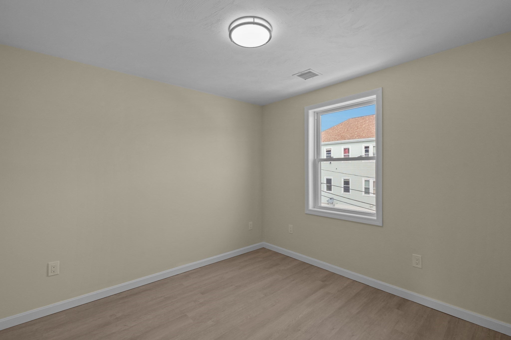 25 Lebanon St #D, Fall River, MA Photo #9