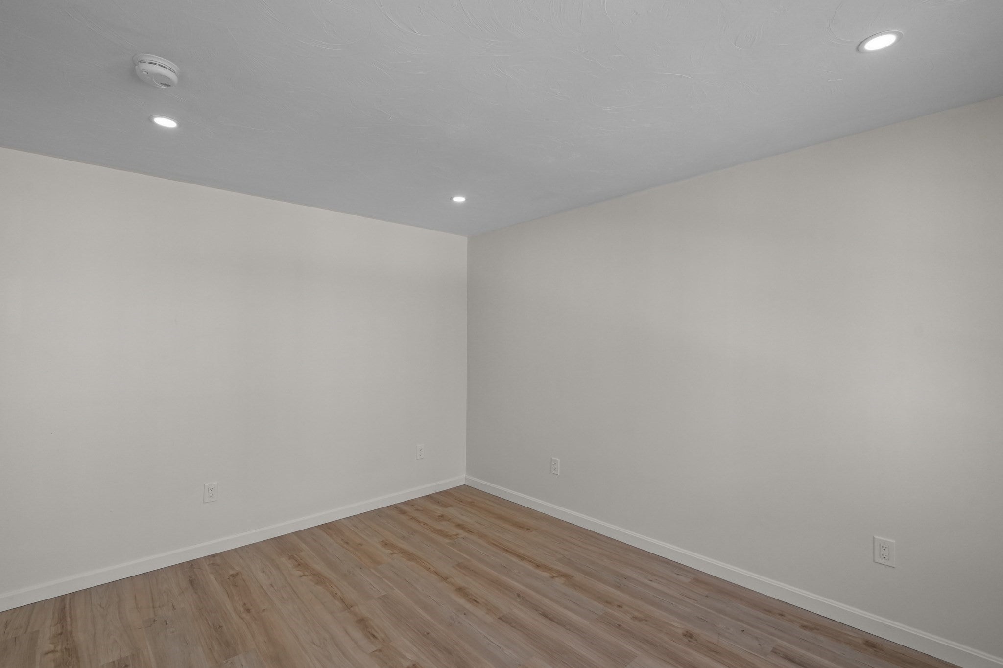 25 Lebanon St #D, Fall River, MA Photo #14