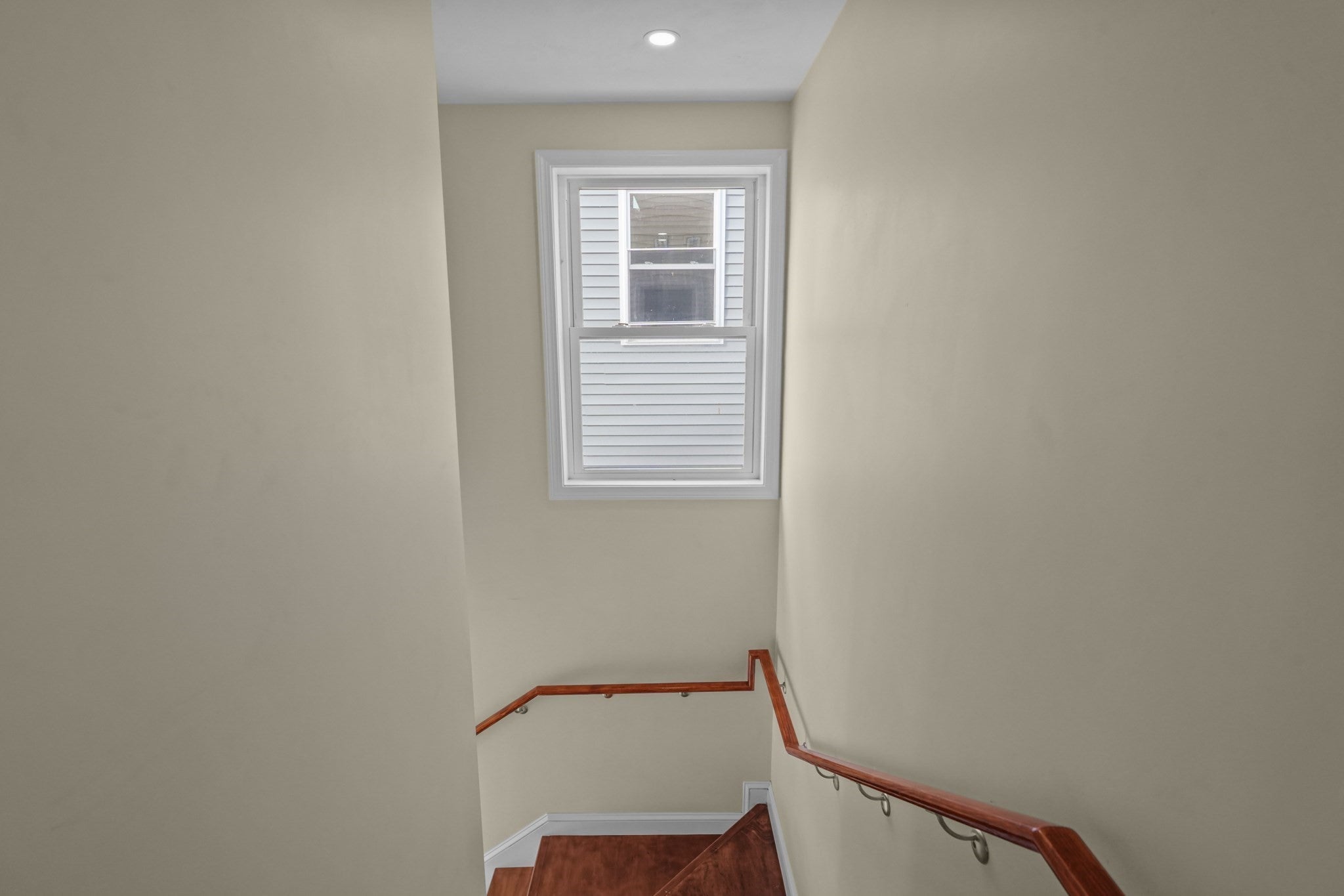 25 Lebanon St #D, Fall River, MA Photo #7
