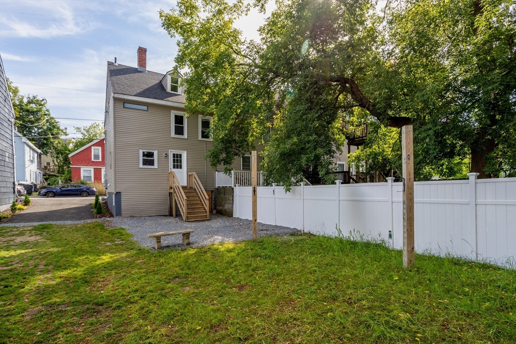 64 Harrison St