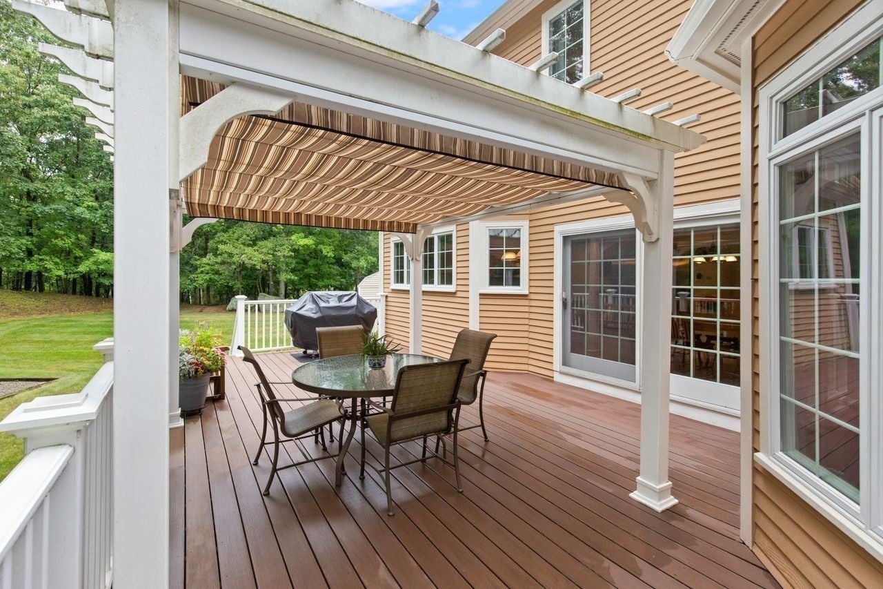 66 Eisenhower Dr, Sharon, MA, 66 Eisenhower Dr, Sharon, MA Photo #38
