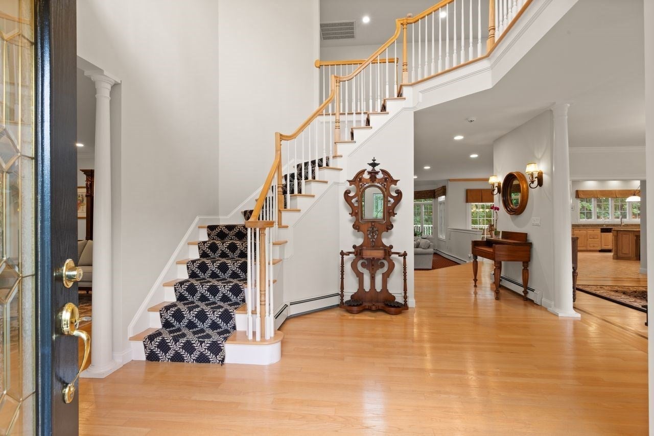 66 Eisenhower Dr