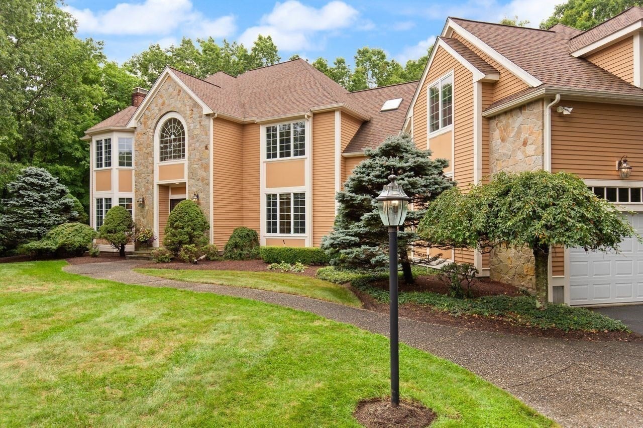 66 Eisenhower Dr, Sharon, MA, 66 Eisenhower Dr, Sharon, MA Photo #40