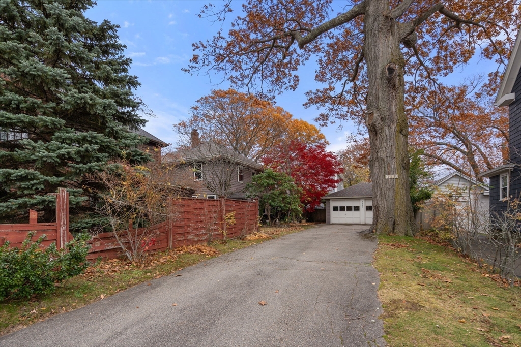 1421 Quincy Shore Dr