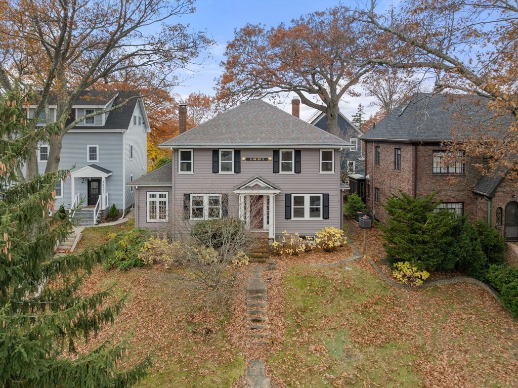 1421 Quincy Shore Dr