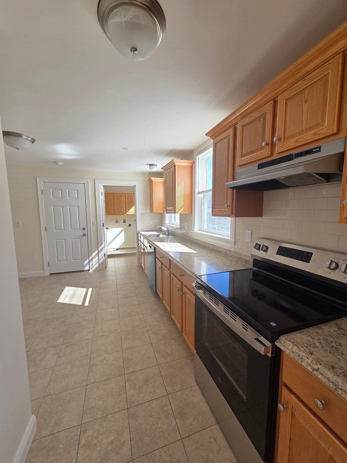 Photo of 69-71 Mall St, Lynn, MA