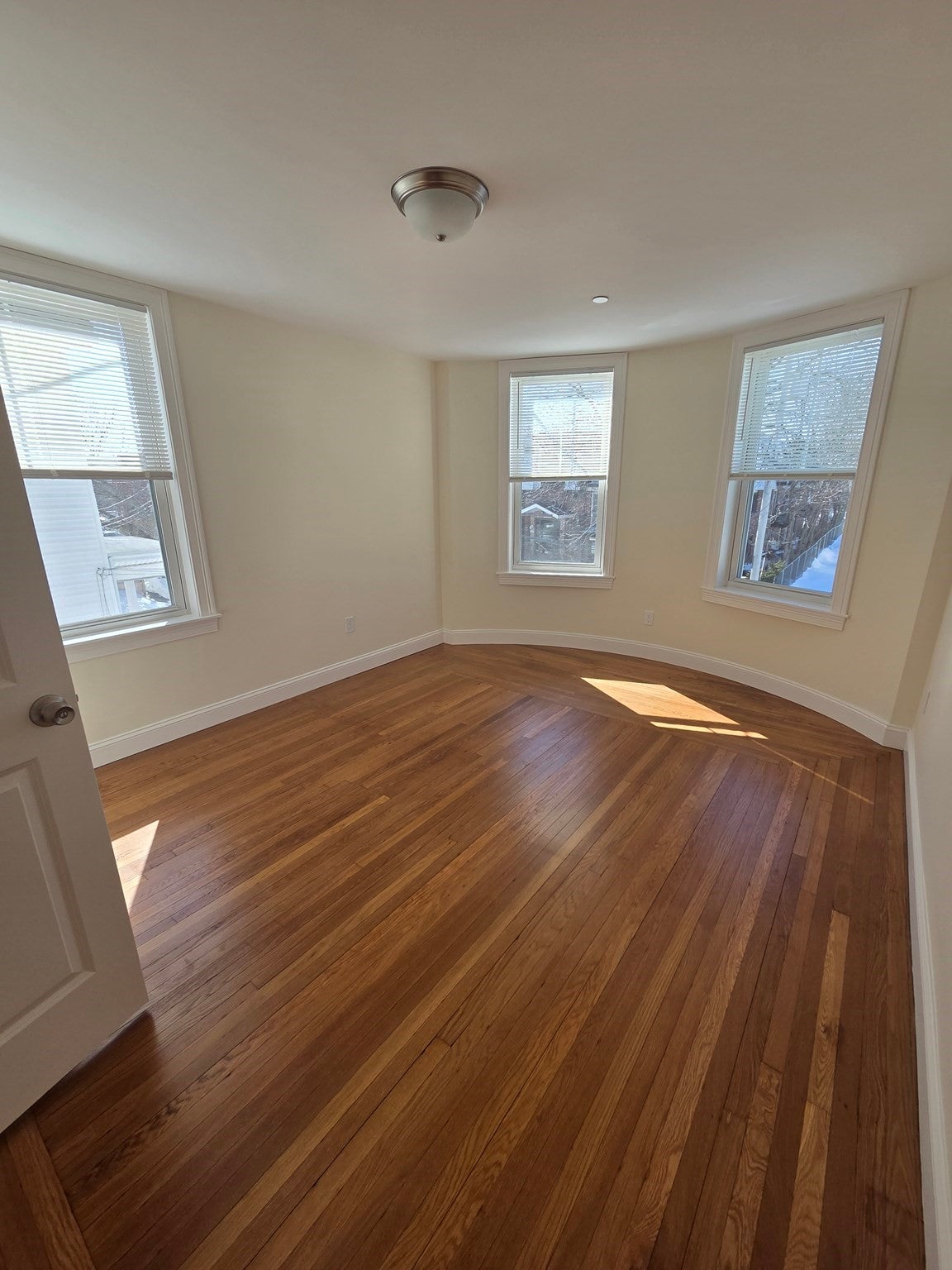 69-71 Mall St #3, Lynn, MA Photo #4