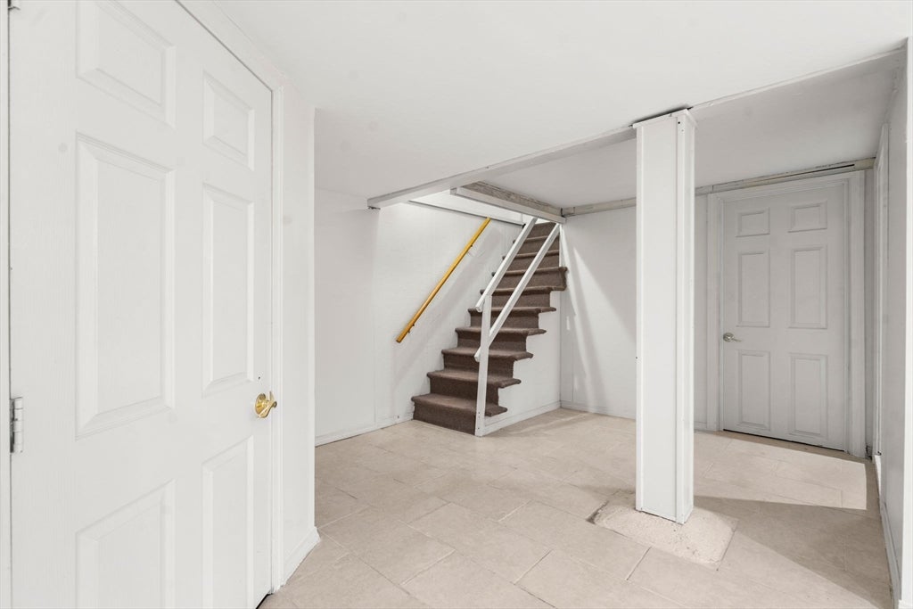 26 Winifred Ave, Worcester, MA Photo #19