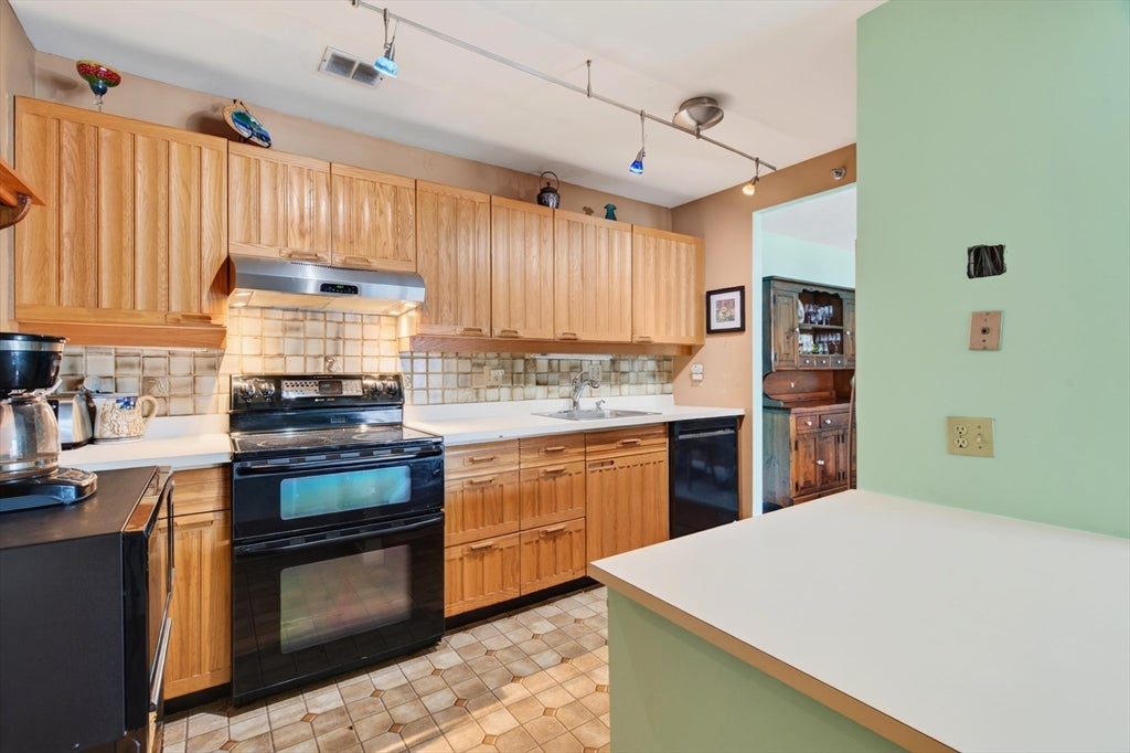1 Seal Harbor Rd. 615