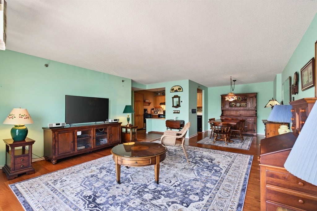 1 Seal Harbor Rd #615, Winthrop, MA, 1 Seal Harbor Rd #615, Winthrop, MA Photo #12