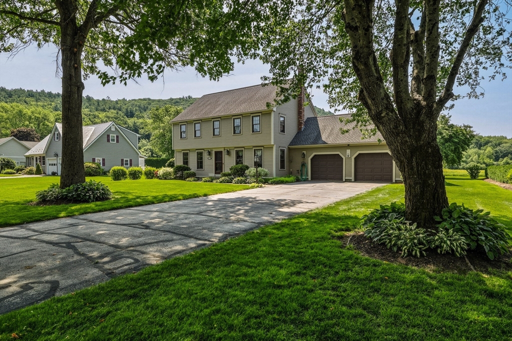 28 Captain Lathrop Dr