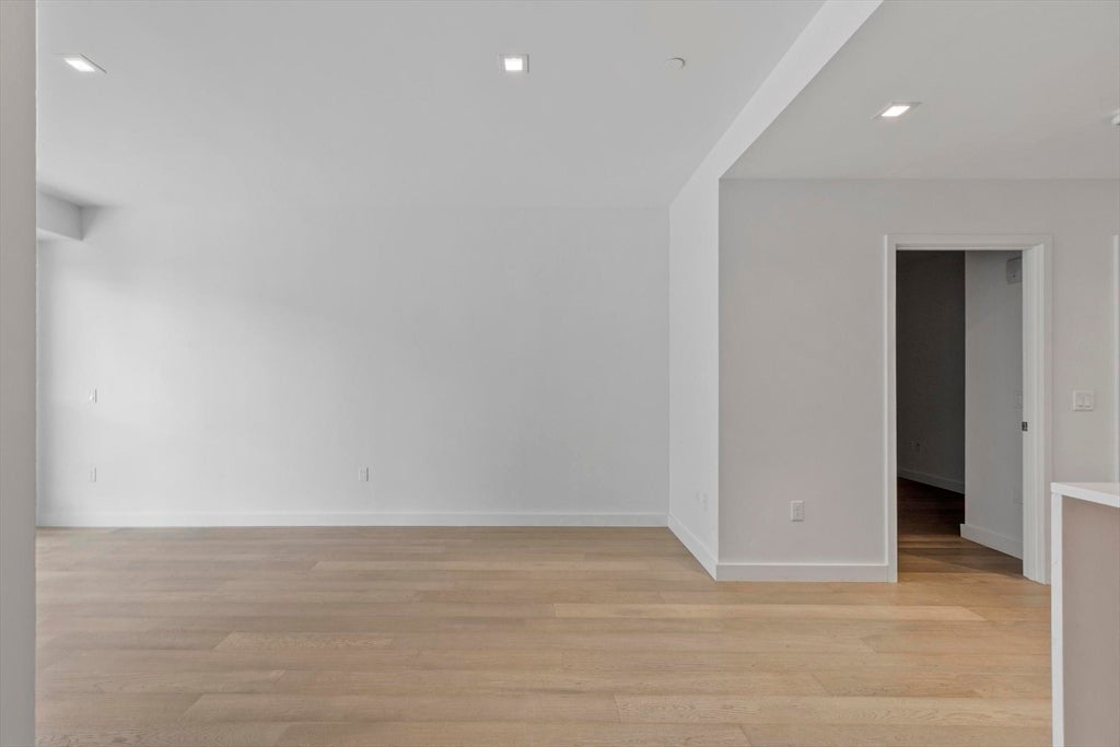 375 Canal St #703R, Somerville, MA, 375 Canal St #703R, Somerville, MA Photo #9