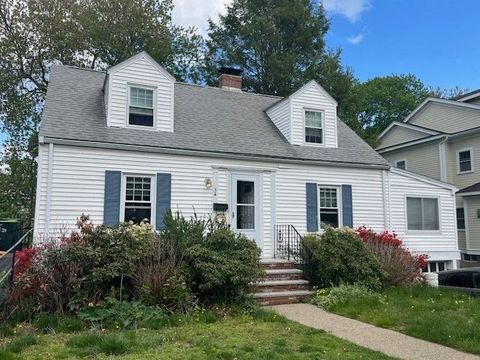 54 Hawthorn Ave Needham MA 02492