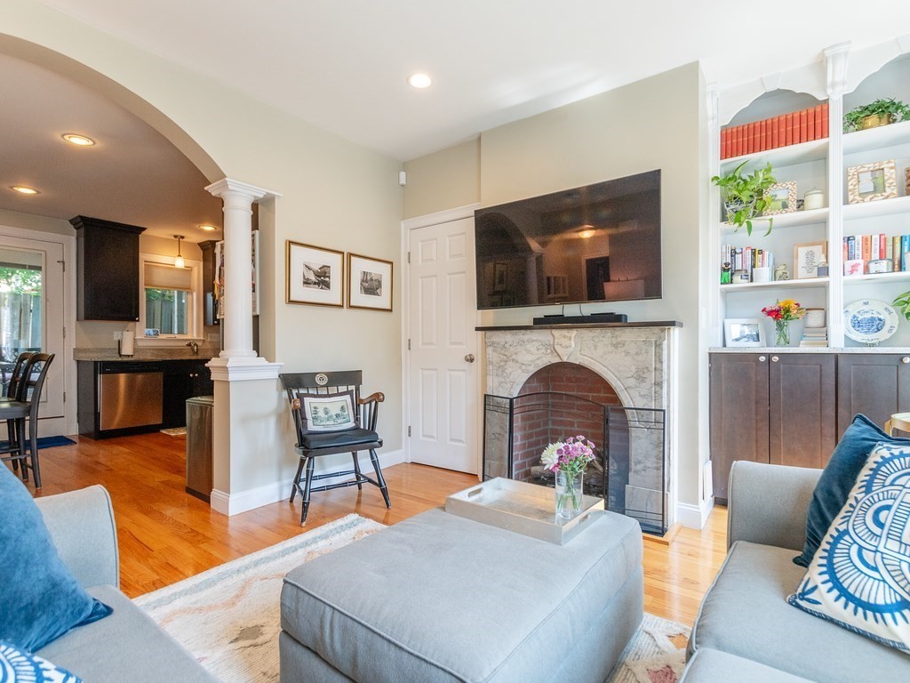 13 Russell St 1