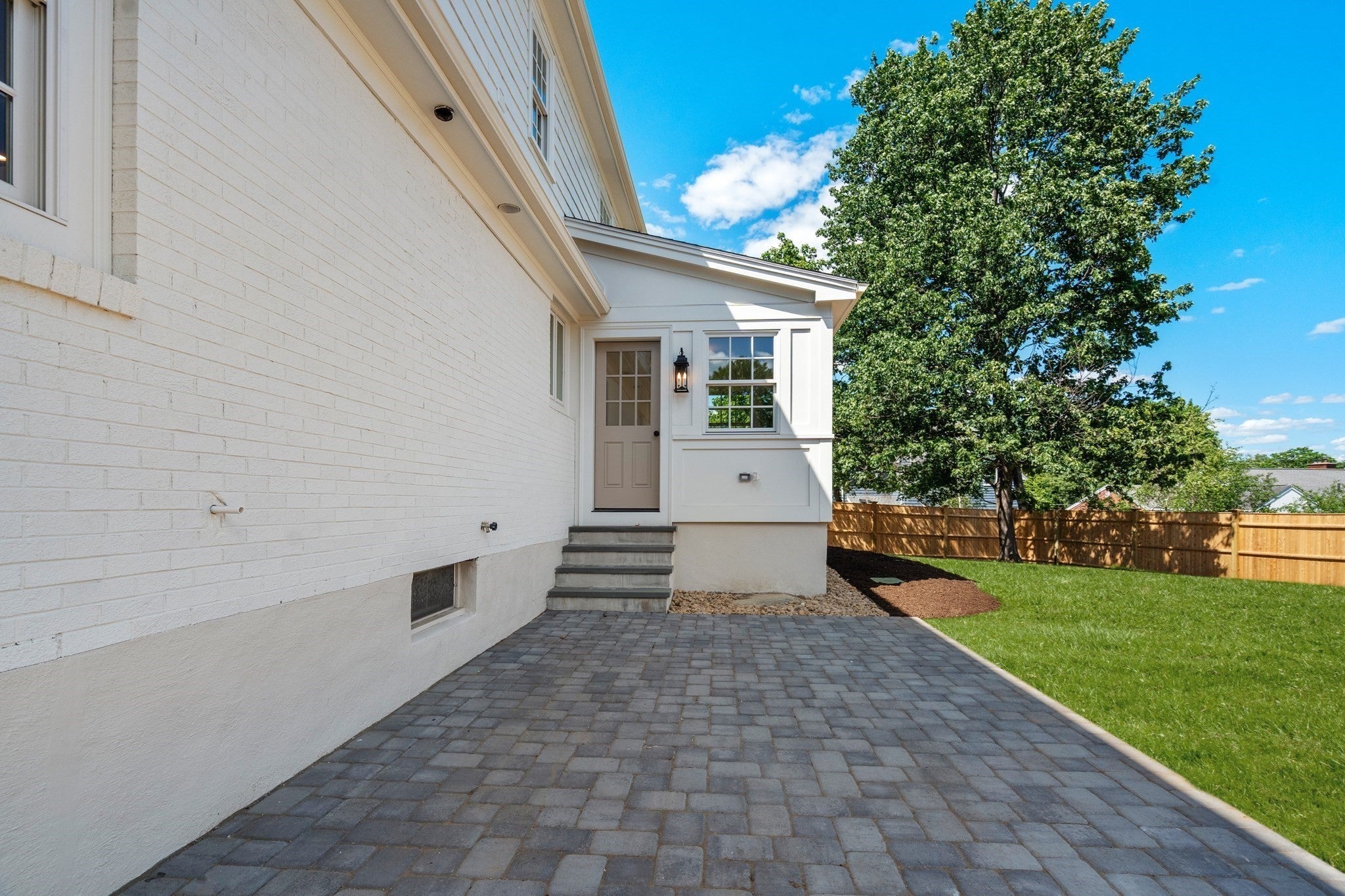 26 N Gateway, Winchester, MA Photo #36