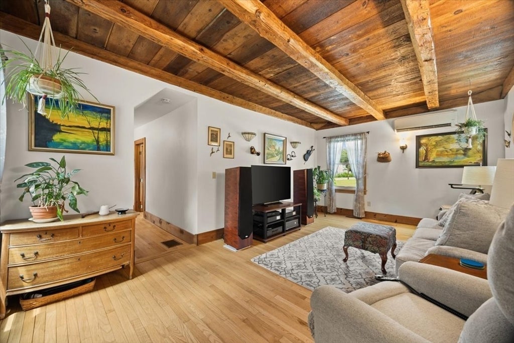 13 Lakeside Ave, Lakeville, MA, 13 Lakeside Ave, Lakeville, MA Photo #7