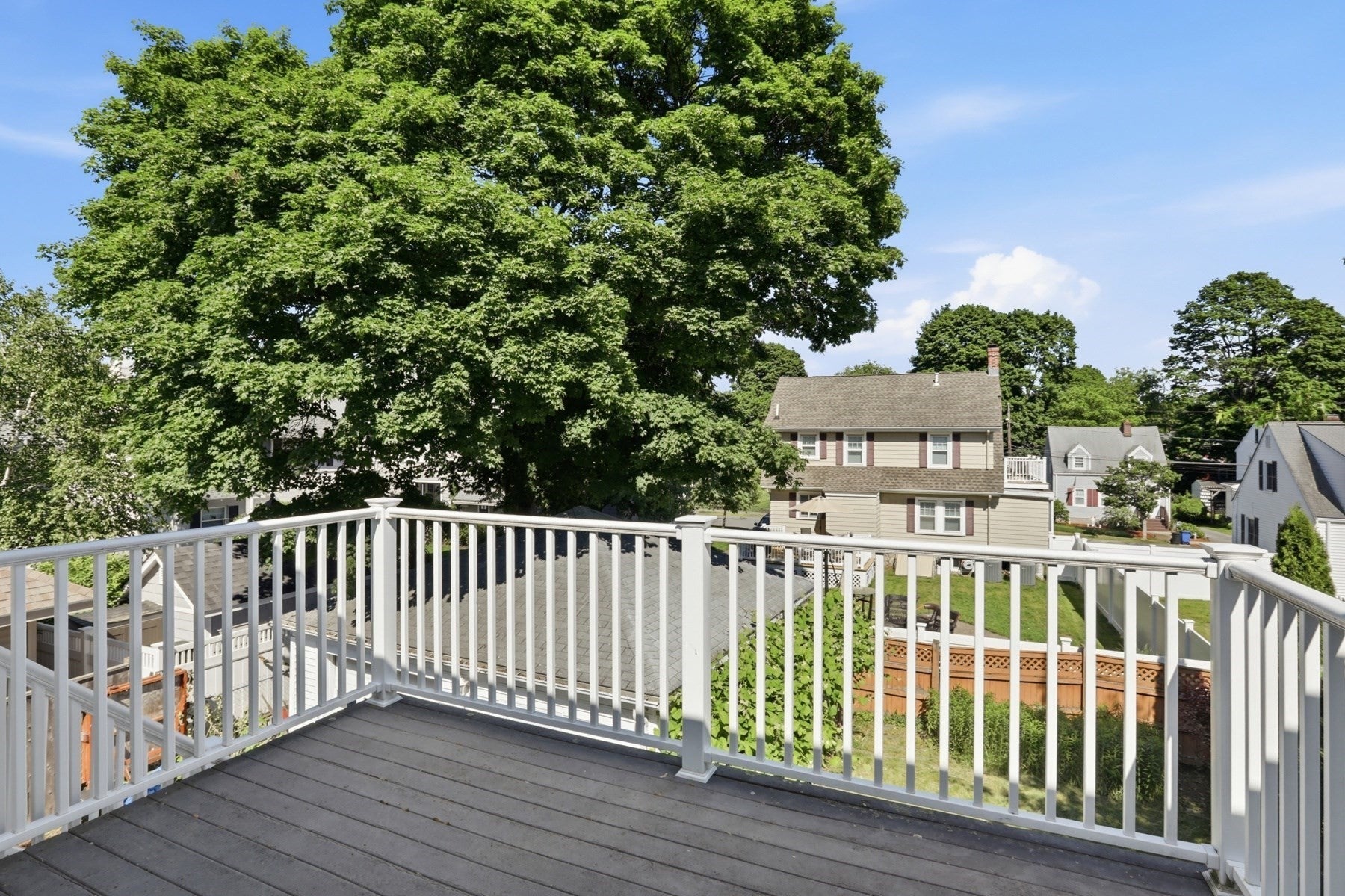 10 Parkway RD #2, Stoneham, MA, 10 Parkway RD #2, Stoneham, MA Photo #25