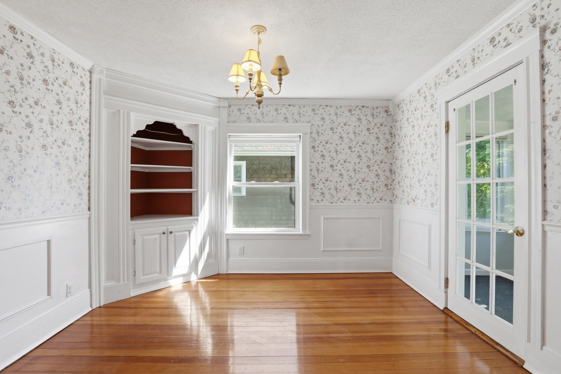 10 Parkway RD #2, Stoneham, MA, 10 Parkway RD #2, Stoneham, MA Photo #10
