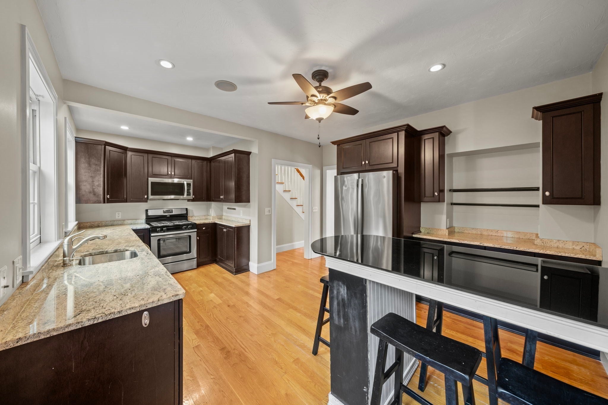 519 E 5th Street, Boston, MA, 519 E 5th Street, Boston, MA Photo #8