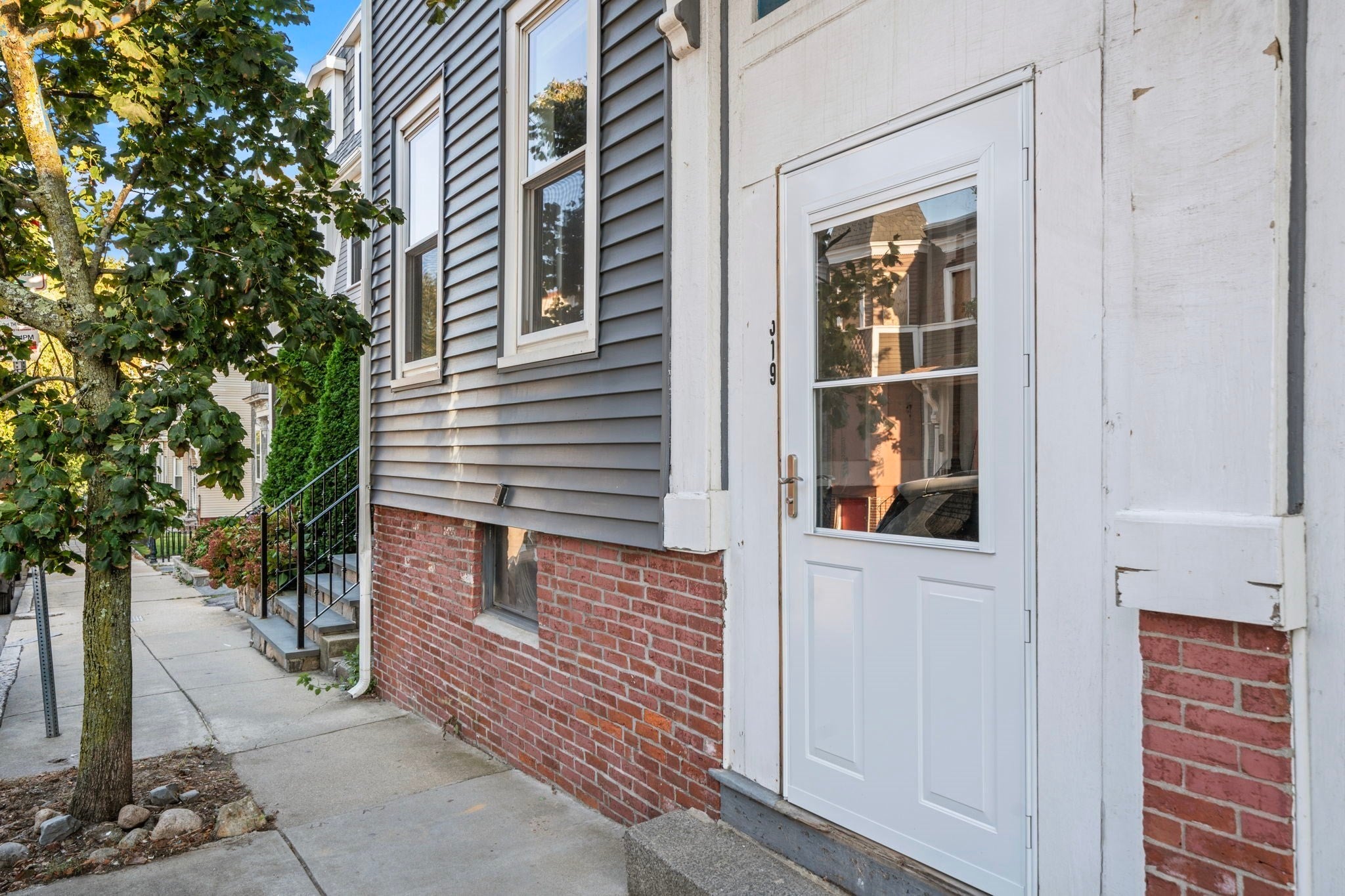 519 E 5th Street, Boston, MA, 519 E 5th Street, Boston, MA Photo #36