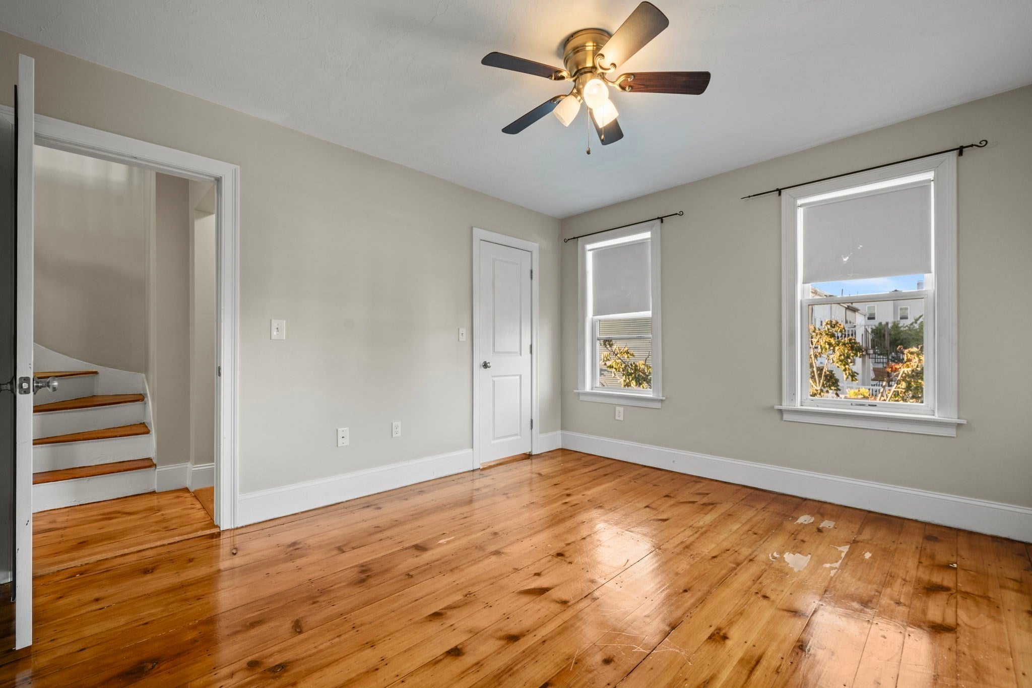 519 E 5th Street, Boston, MA, 519 E 5th Street, Boston, MA Photo #16