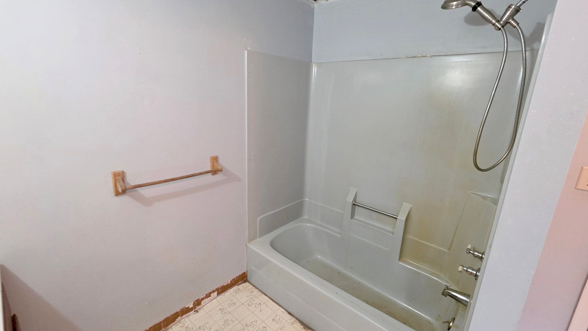 84 Stafford Holland Rd, Wales, MA, 84 Stafford Holland Rd, Wales, MA Photo #13