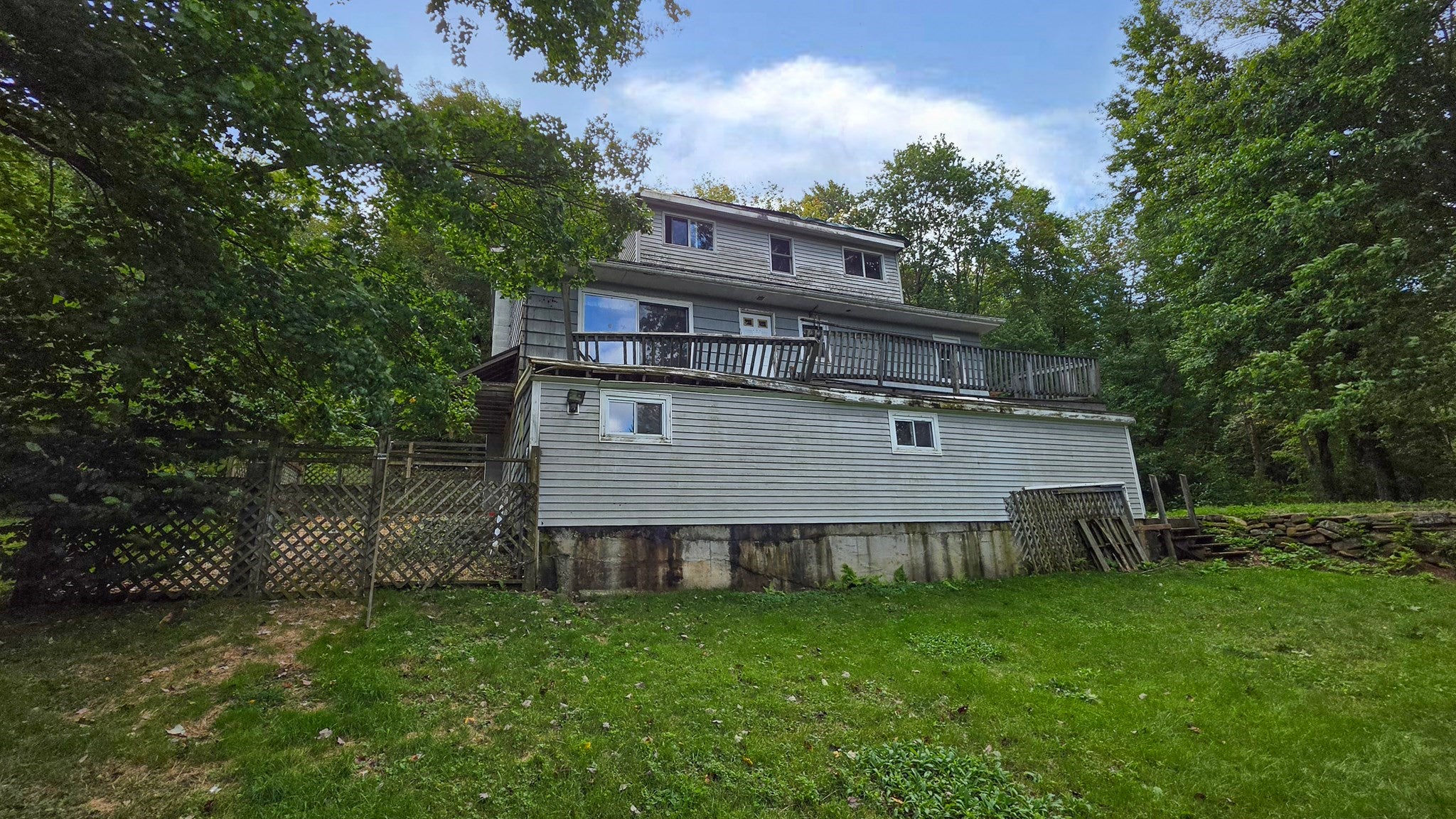 84 Stafford Holland Rd