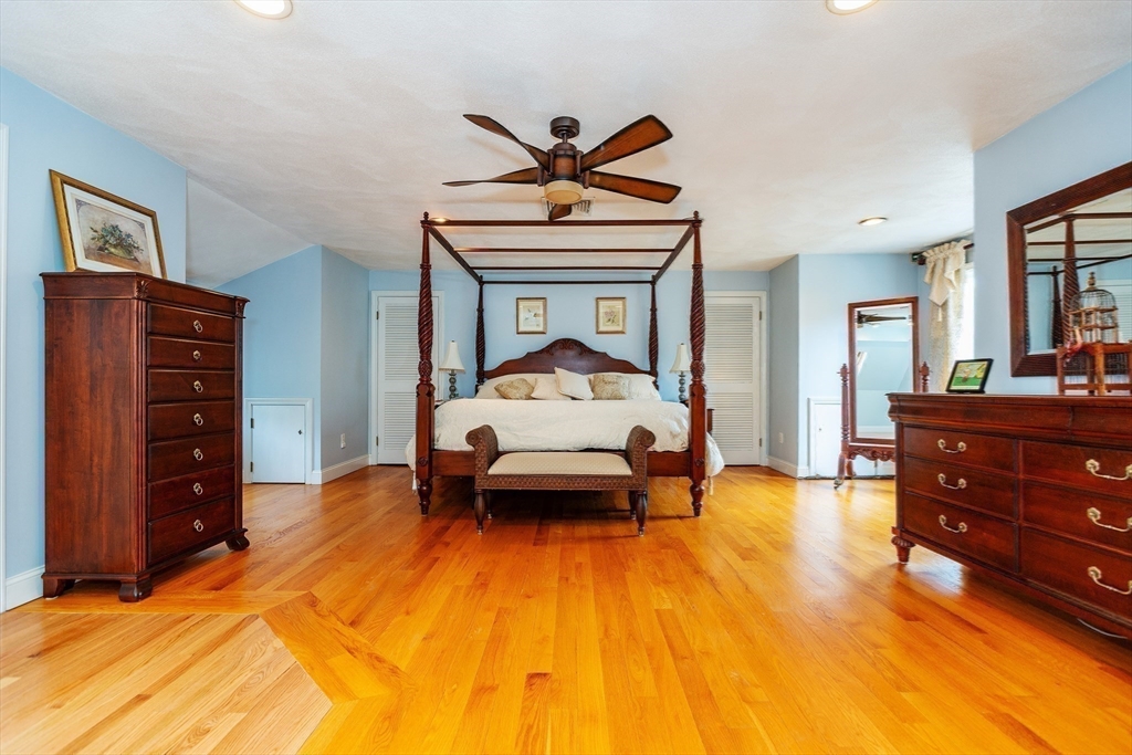 Rehoboth, Massachusetts 02769, United States, 4 Bedrooms Bedrooms, ,3 BathroomsBathrooms,Residential,Active,129785