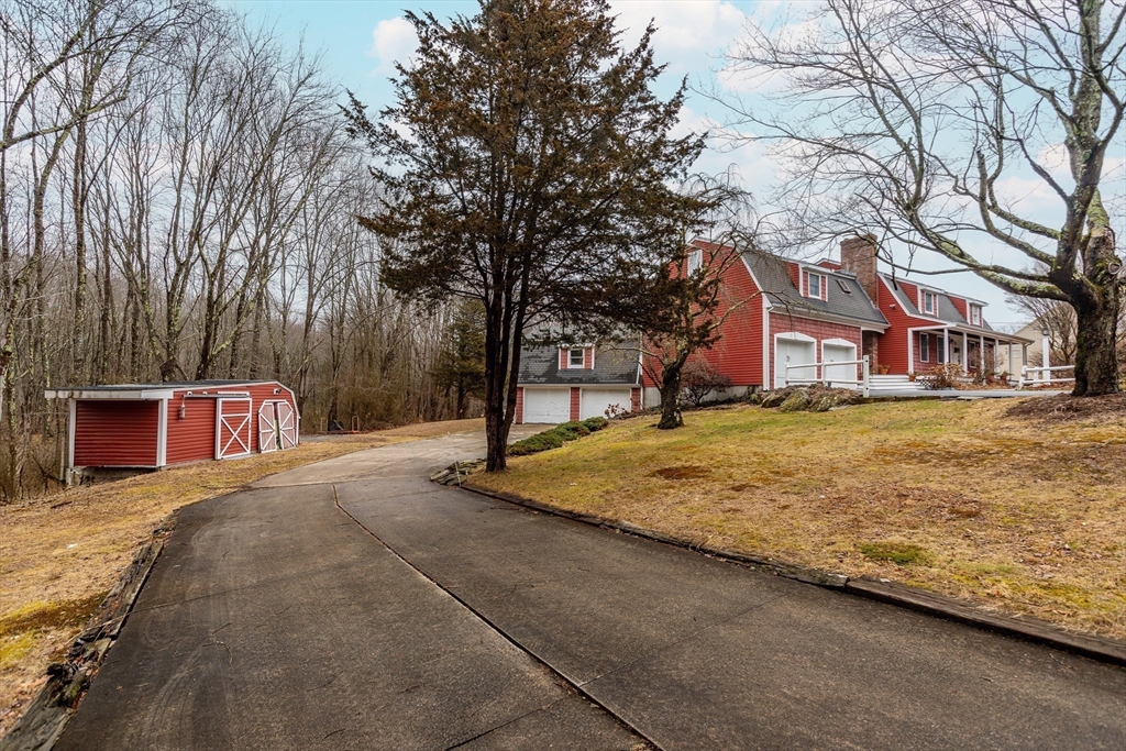262 Homestead Ave