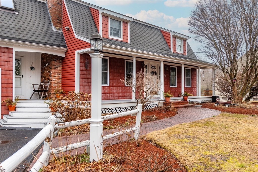 262 Homestead Ave