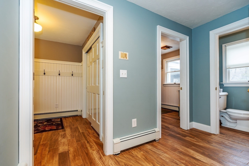 Rehoboth, Massachusetts 02769, United States, 4 Bedrooms Bedrooms, ,3 BathroomsBathrooms,Residential,Active,129785