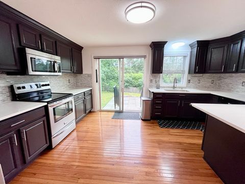 505 Old South St Fitchburg MA 01420