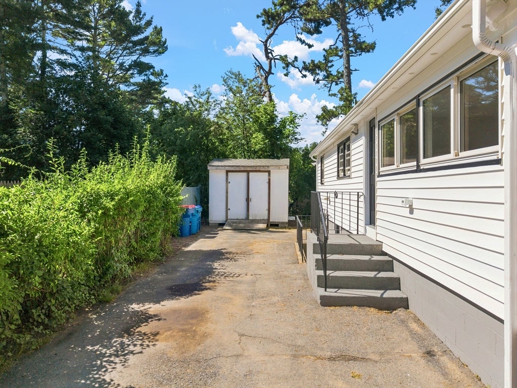 97 Plymouth Ave, Wareham, MA, 97 Plymouth Ave, Wareham, MA Photo #4