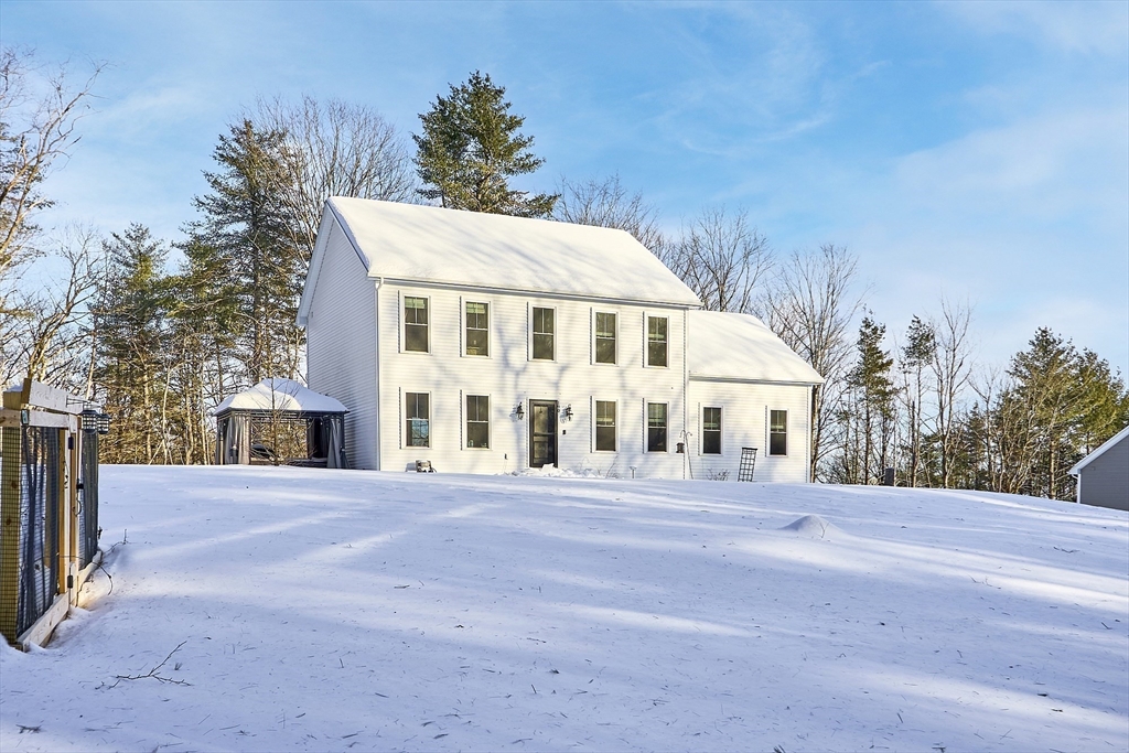 190 Jewell Hill Rd