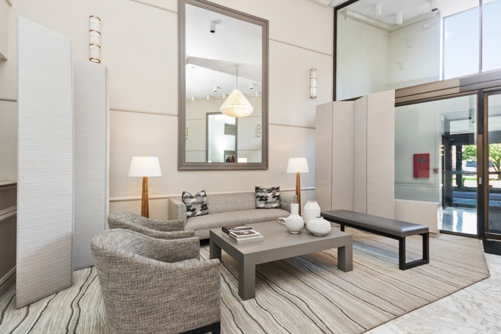 280 Boylston St 110