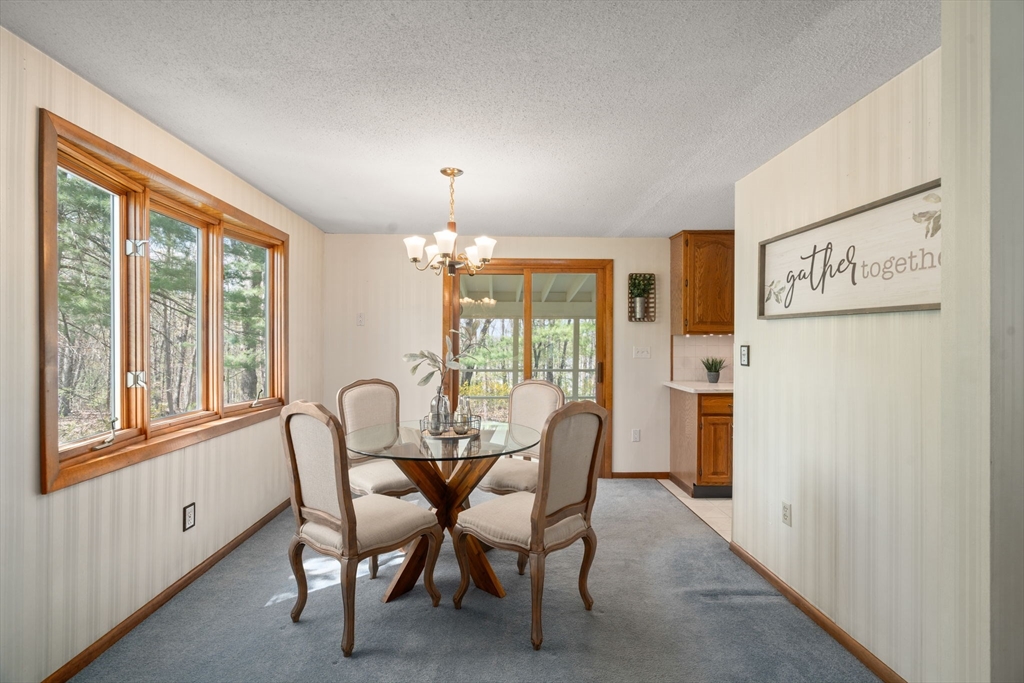 10 Brookbridge Rd